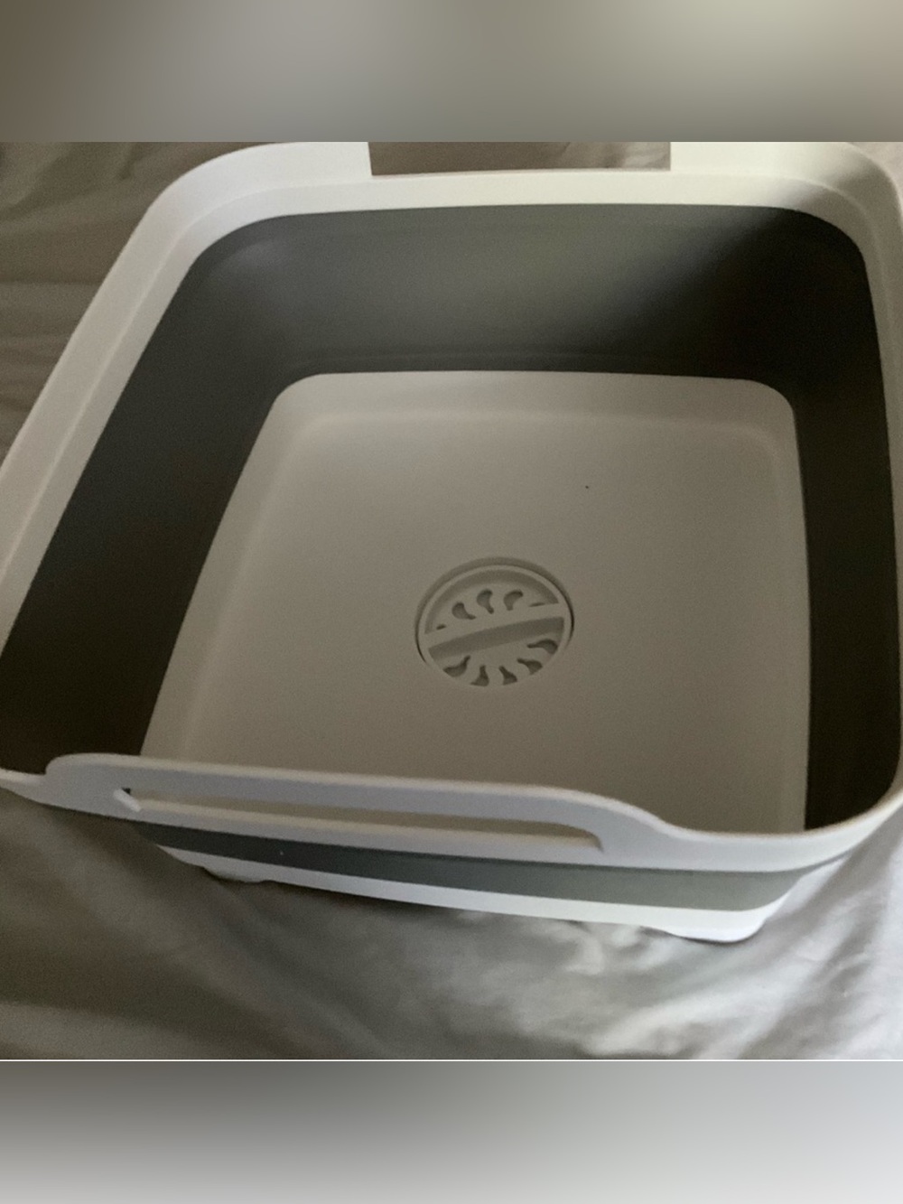 2.4 Gallon Collapsible Wash Basin RV Living